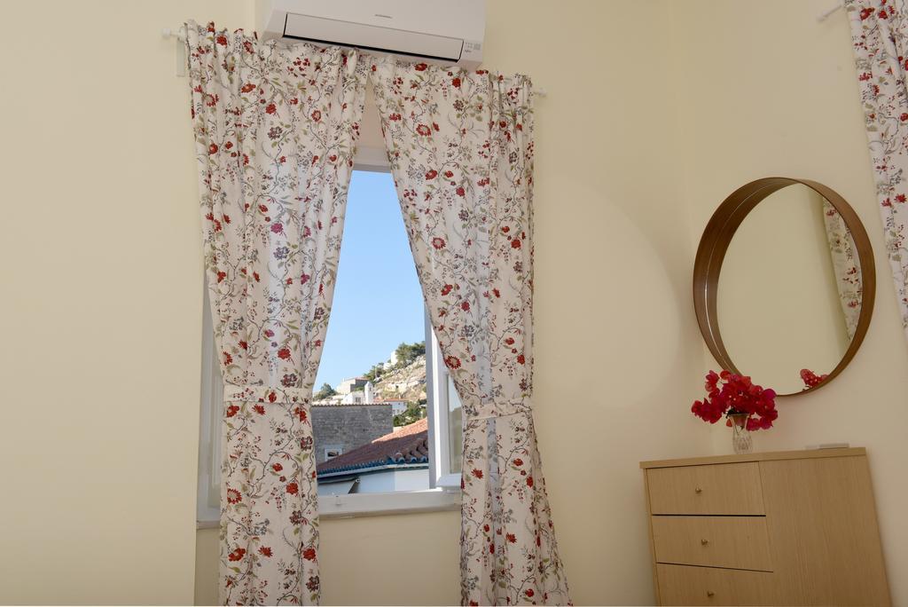 Kalogiannis Apartments 이드라 외부 사진