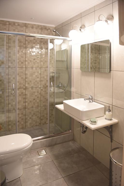 Kalogiannis Apartments 이드라 외부 사진